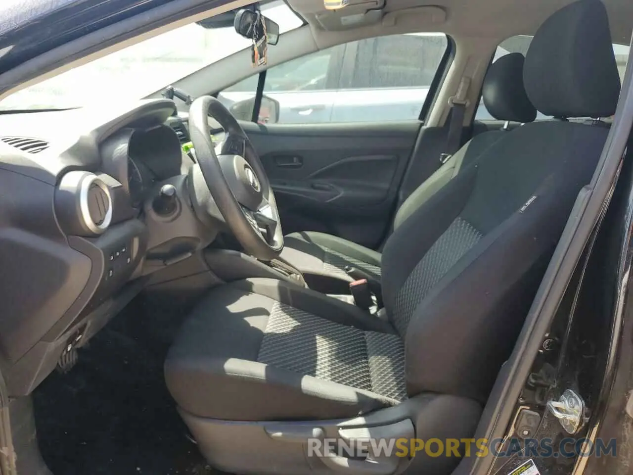 7 Фотография поврежденного автомобиля 3N1CN8DVXML897231 NISSAN VERSA 2021
