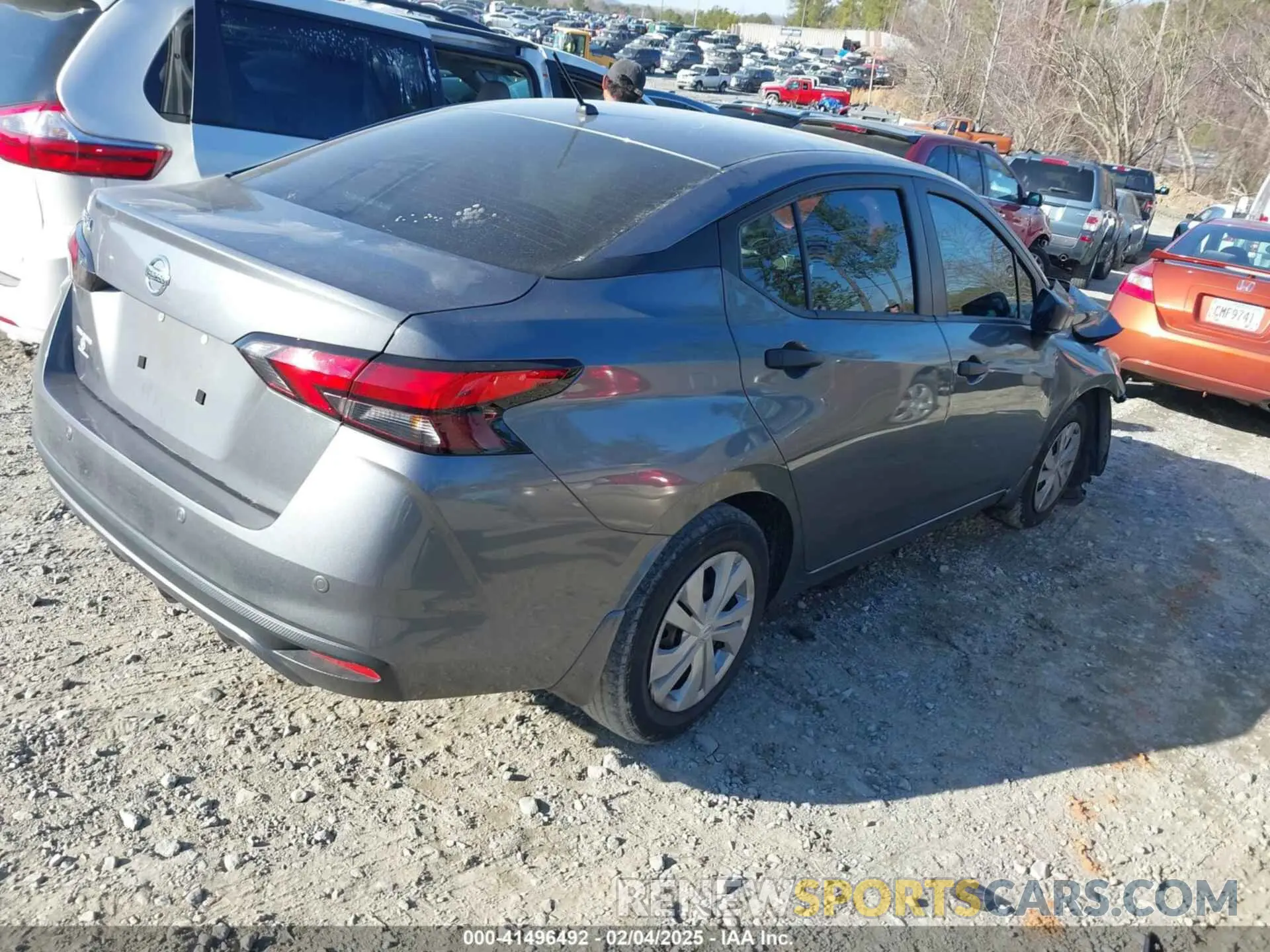 4 Photograph of a damaged car 3N1CN8DVXML907515 NISSAN VERSA 2021
