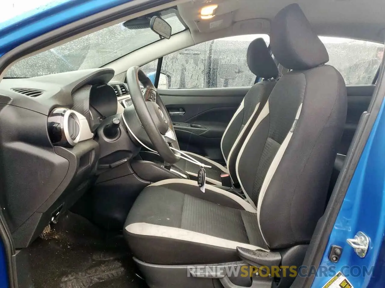 7 Photograph of a damaged car 3N1CN8EV0ML811956 NISSAN VERSA 2021