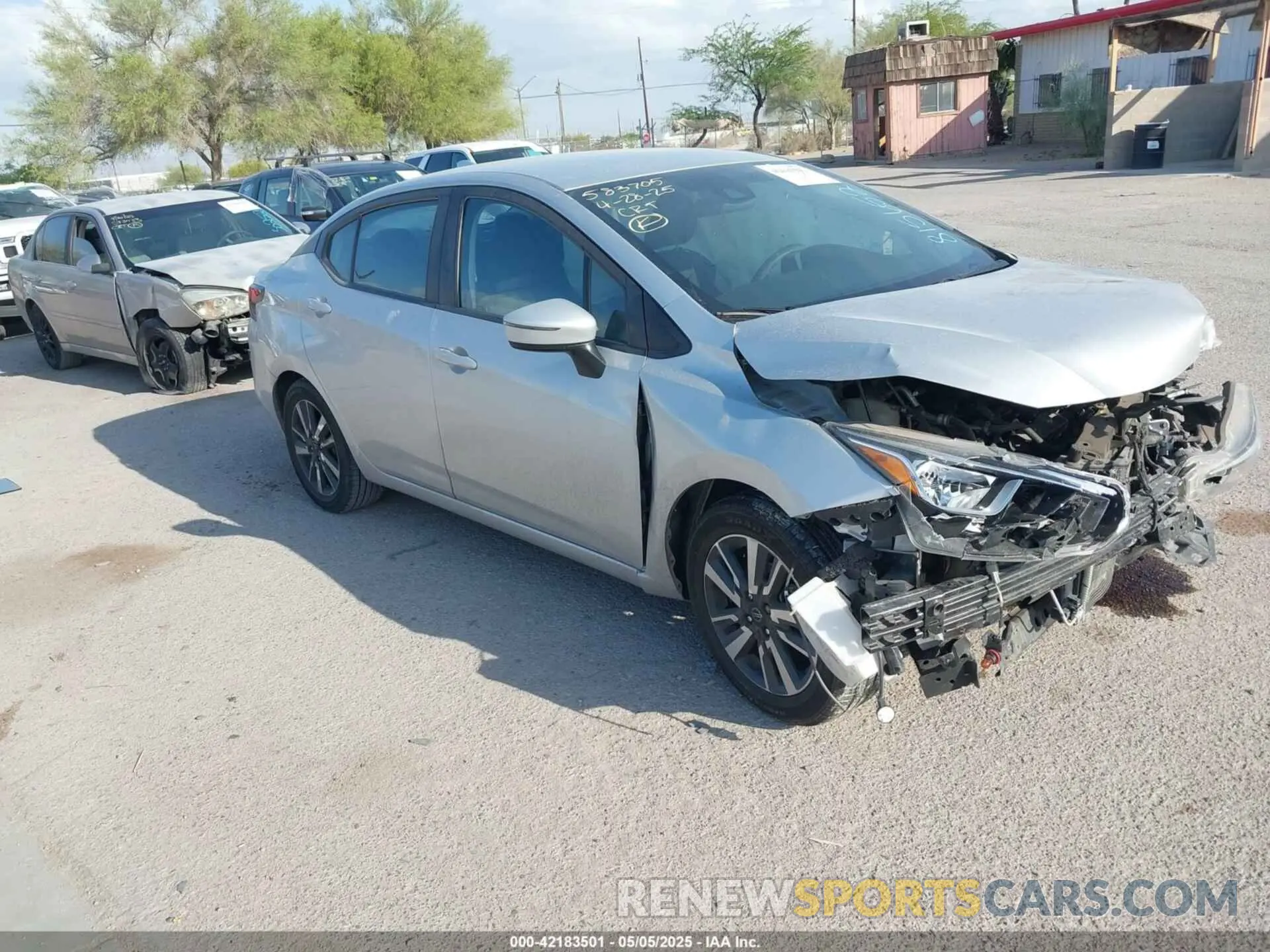 1 Фотография поврежденного автомобиля 3N1CN8EV0ML815652 NISSAN VERSA 2021