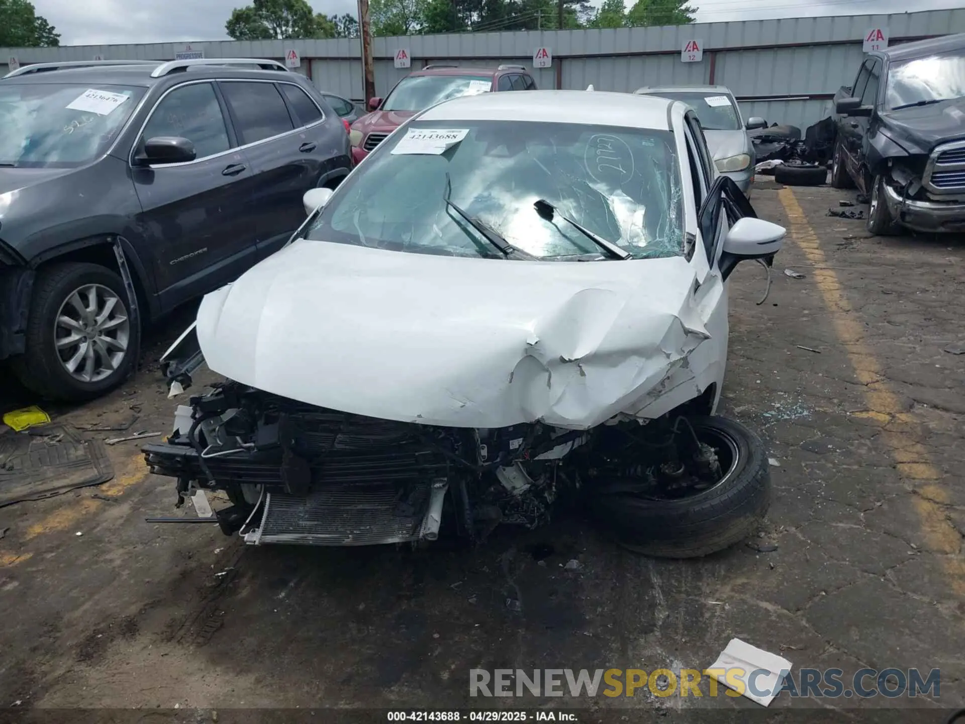 6 Photograph of a damaged car 3N1CN8EV0ML824805 NISSAN VERSA 2021