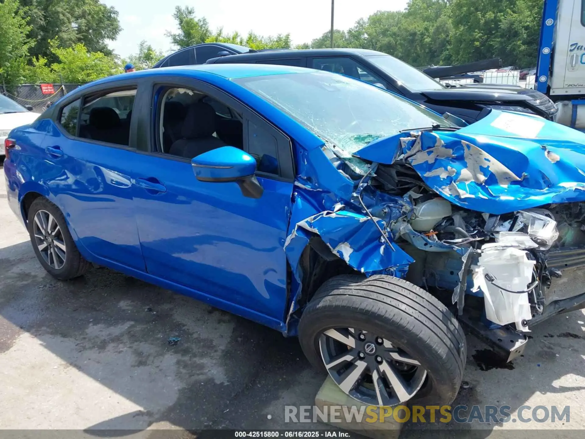 12 Photograph of a damaged car 3N1CN8EV0ML833116 NISSAN VERSA 2021