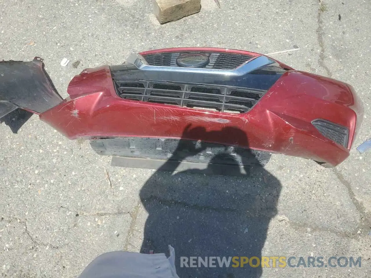 12 Photograph of a damaged car 3N1CN8EV0ML846741 NISSAN VERSA 2021