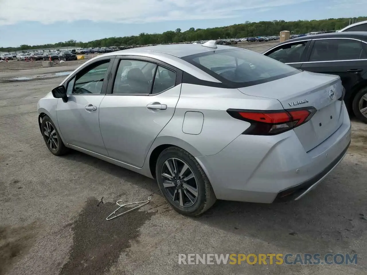 2 Photograph of a damaged car 3N1CN8EV0ML866696 NISSAN VERSA 2021