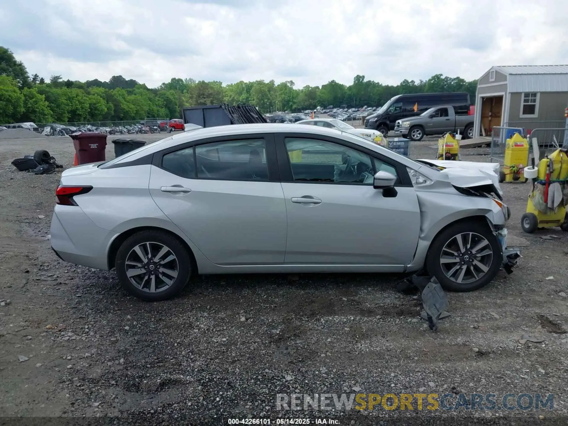 13 Photograph of a damaged car 3N1CN8EV0ML896670 NISSAN VERSA 2021