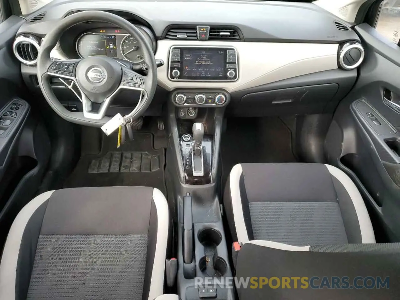 8 Photograph of a damaged car 3N1CN8EV0ML924743 NISSAN VERSA 2021