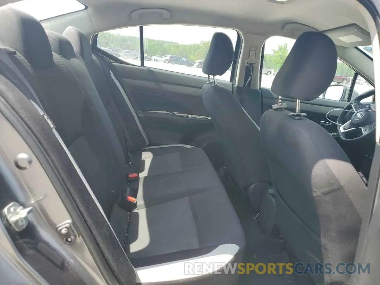 10 Фотография поврежденного автомобиля 3N1CN8EV1ML820035 NISSAN VERSA 2021