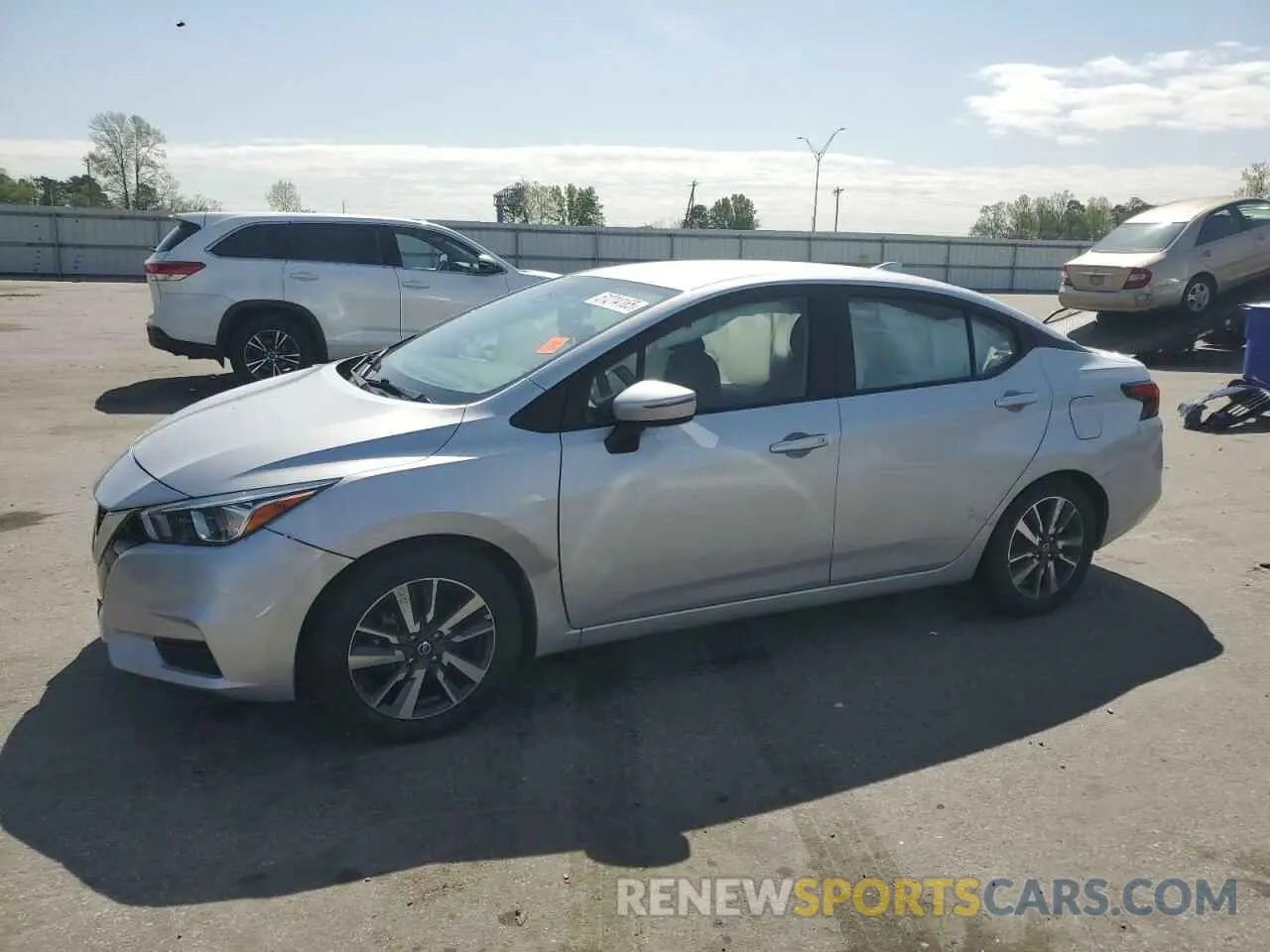 1 Фотография поврежденного автомобиля 3N1CN8EV1ML827857 NISSAN VERSA 2021