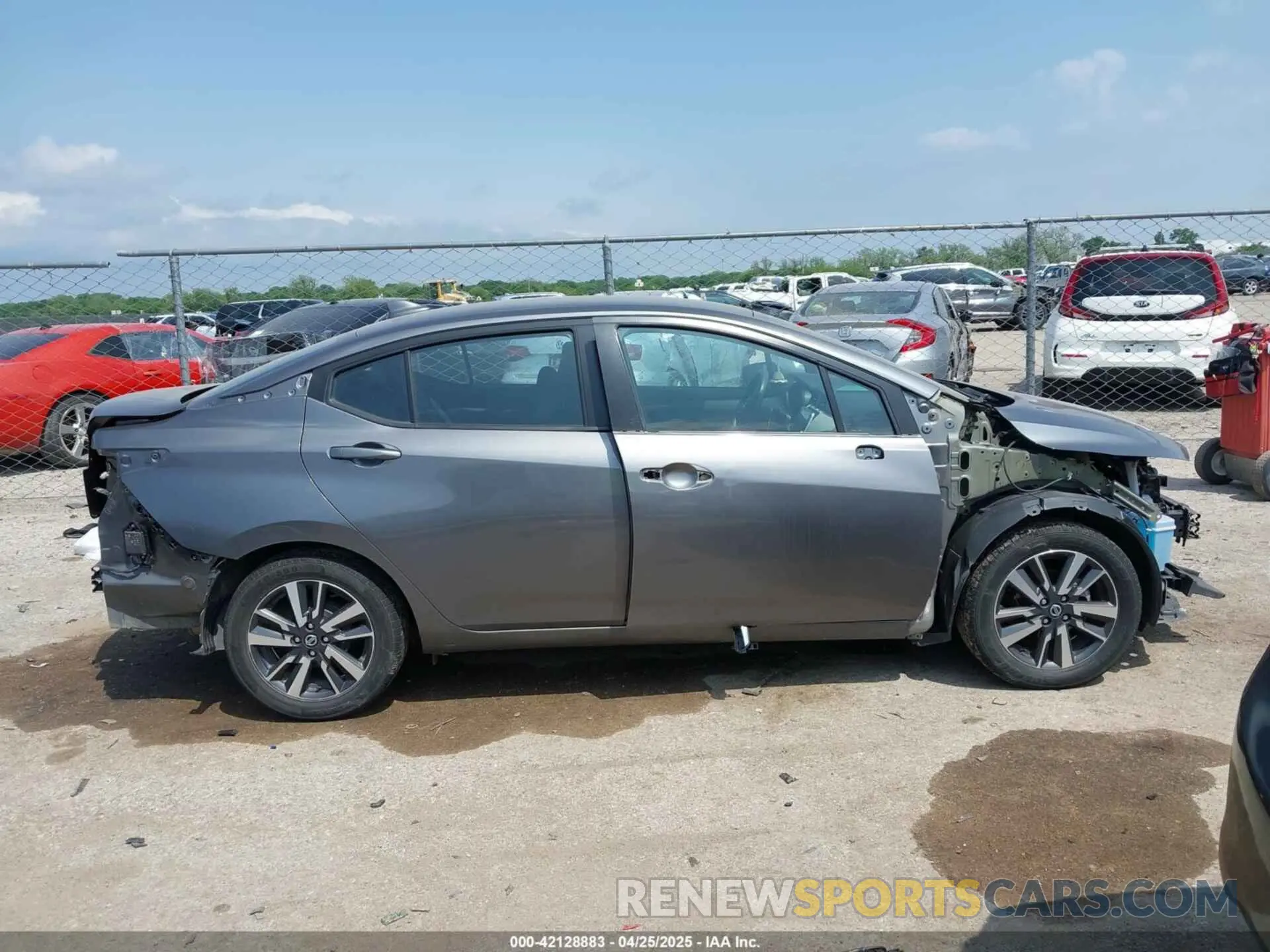 14 Фотография поврежденного автомобиля 3N1CN8EV1ML840835 NISSAN VERSA 2021