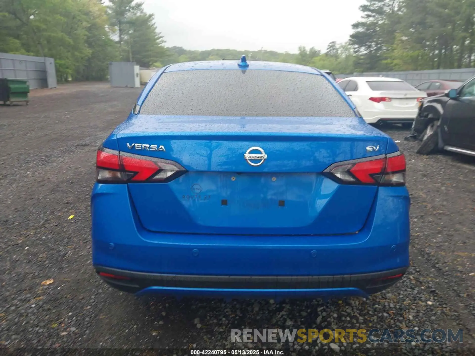 16 Photograph of a damaged car 3N1CN8EV1ML857229 NISSAN VERSA 2021
