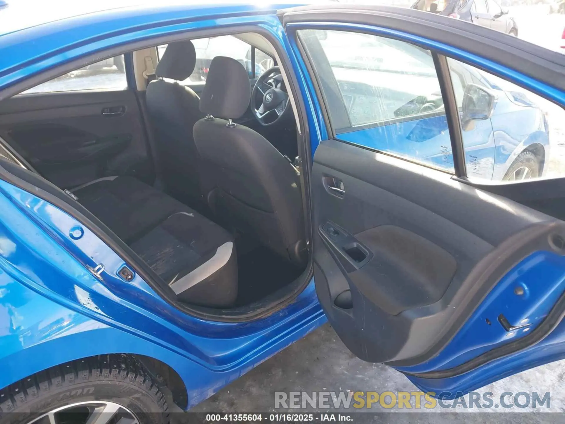 8 Photograph of a damaged car 3N1CN8EV1ML872491 NISSAN VERSA 2021