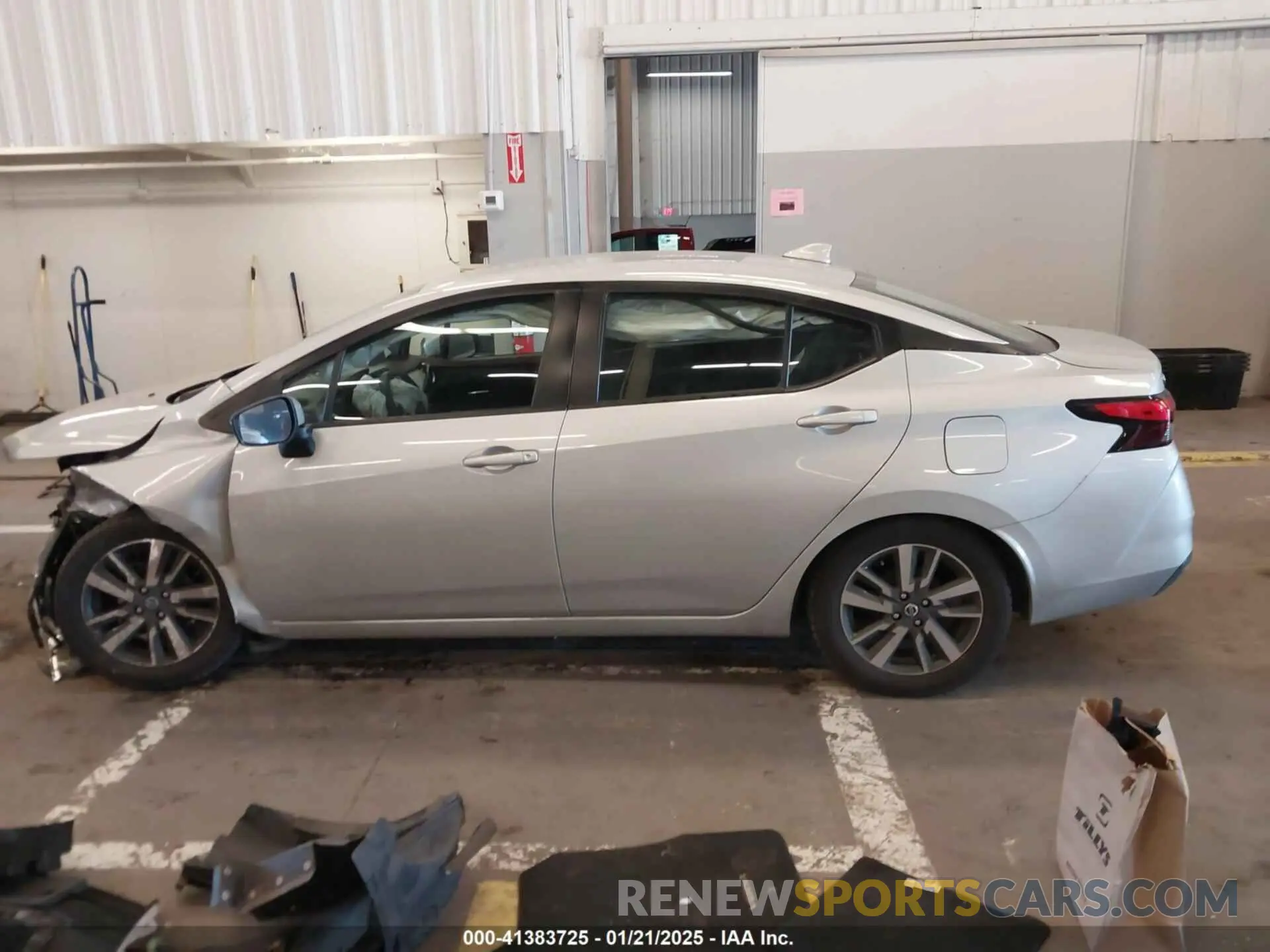 15 Photograph of a damaged car 3N1CN8EV1ML875990 NISSAN VERSA 2021
