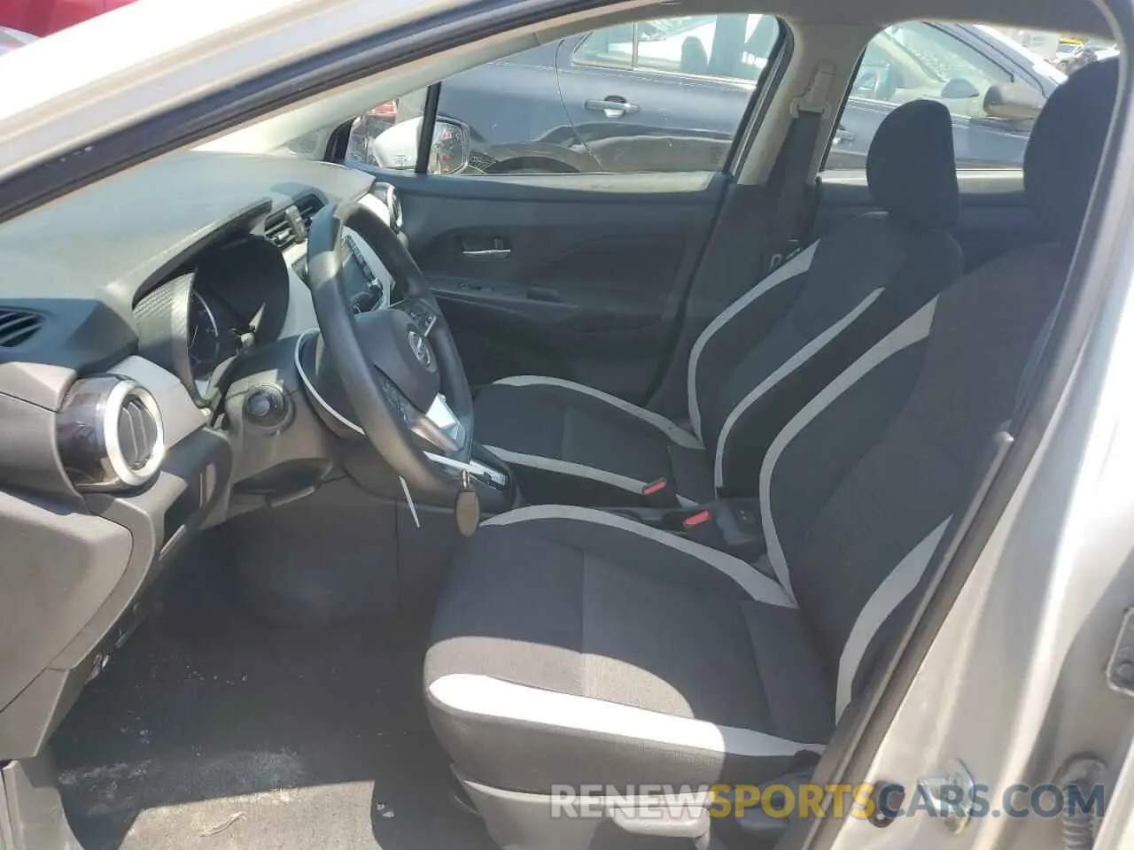 7 Фотография поврежденного автомобиля 3N1CN8EV2ML829570 NISSAN VERSA 2021