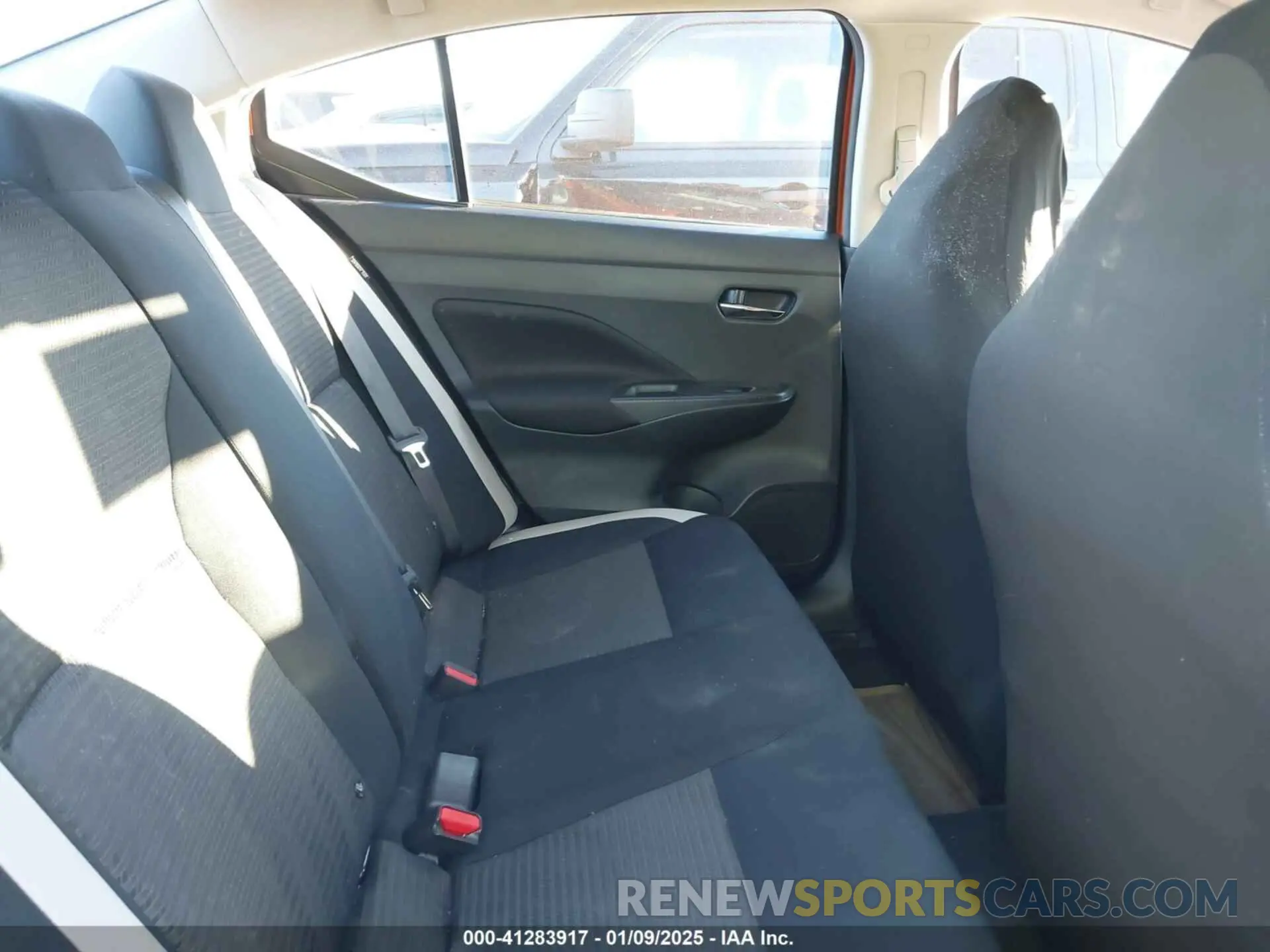 8 Photograph of a damaged car 3N1CN8EV2ML855540 NISSAN VERSA 2021
