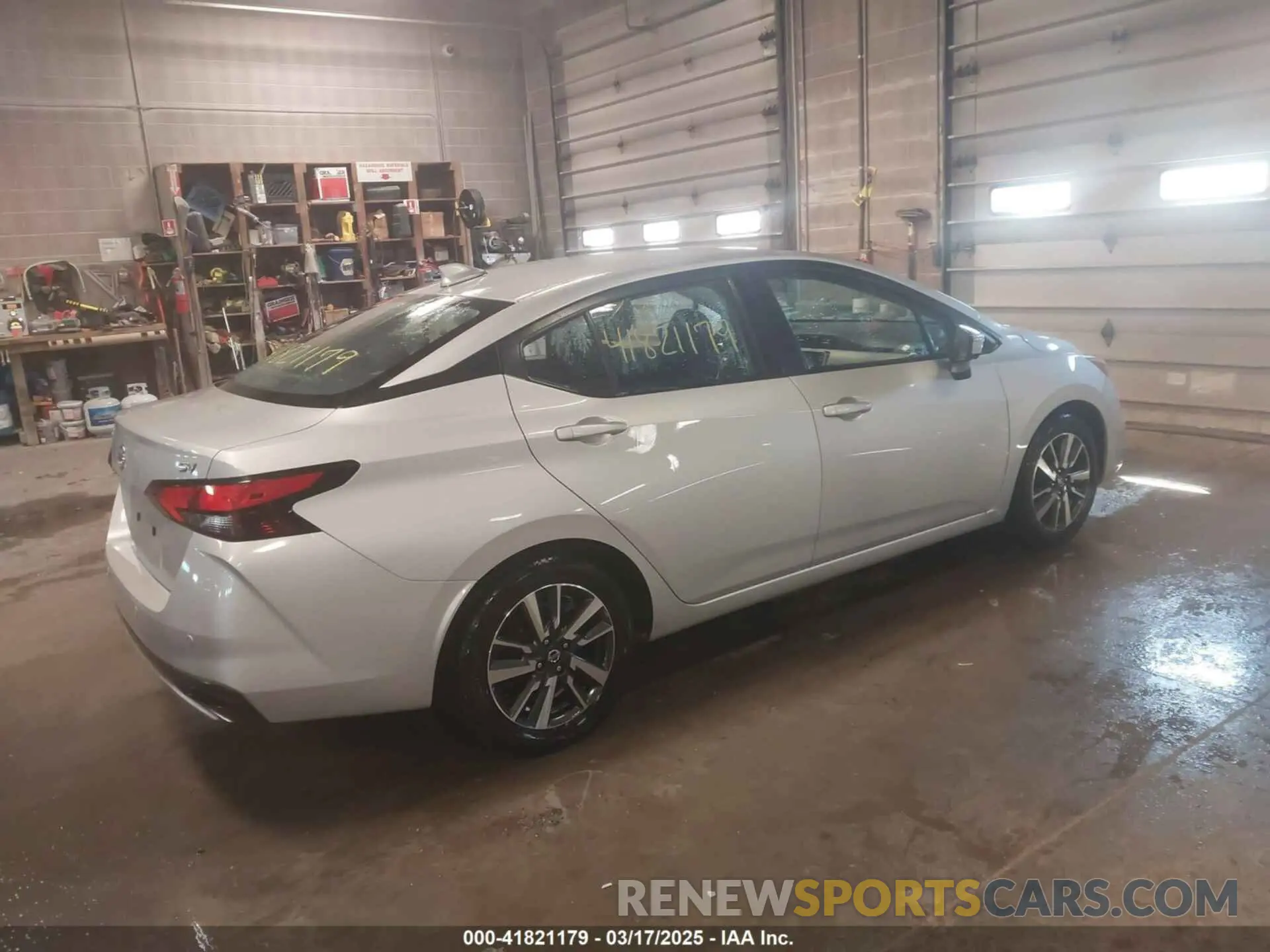 4 Photograph of a damaged car 3N1CN8EV3ML828668 NISSAN VERSA 2021