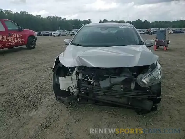 13 Фотография поврежденного автомобиля 3N1CN8EV3ML830906 NISSAN VERSA 2021