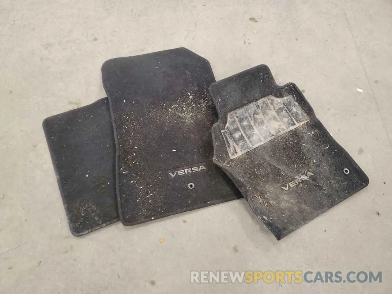 12 Фотография поврежденного автомобиля 3N1CN8EV3ML831733 NISSAN VERSA 2021