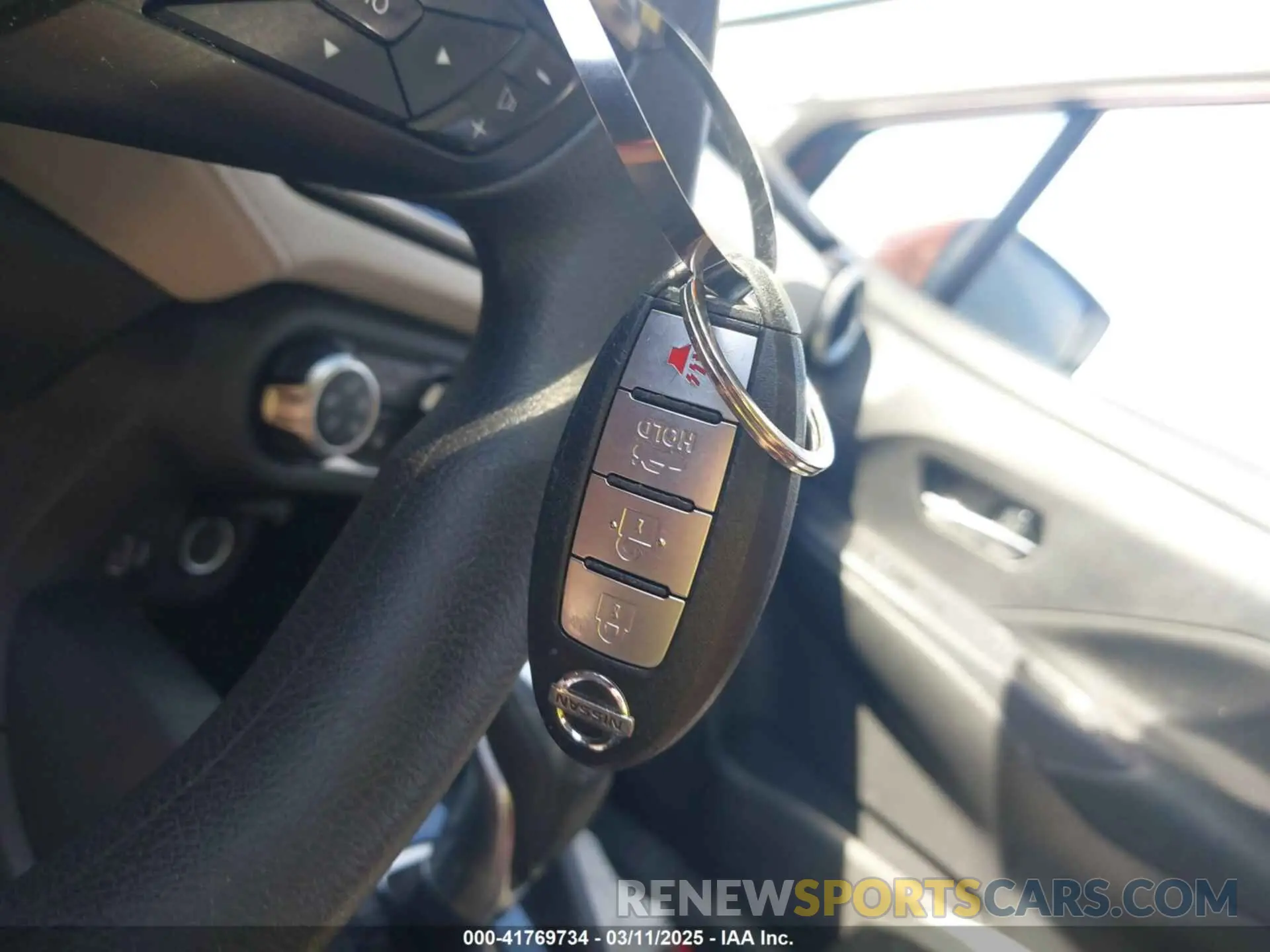 11 Фотография поврежденного автомобиля 3N1CN8EV3ML837516 NISSAN VERSA 2021