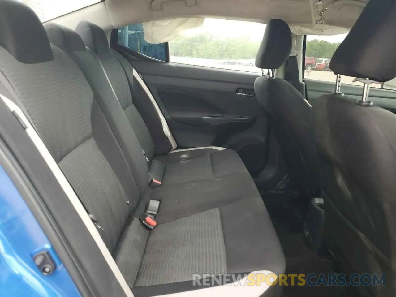 10 Photograph of a damaged car 3N1CN8EV3ML852128 NISSAN VERSA 2021