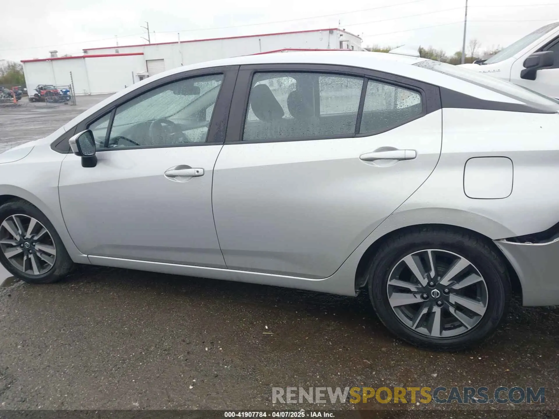 14 Photograph of a damaged car 3N1CN8EV3ML855885 NISSAN VERSA 2021