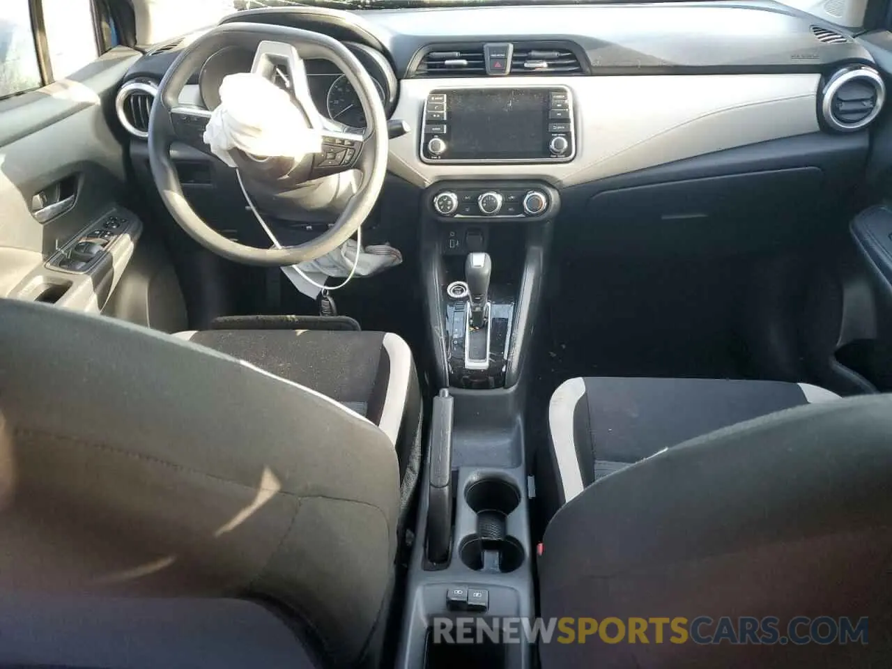 8 Photograph of a damaged car 3N1CN8EV3ML870175 NISSAN VERSA 2021