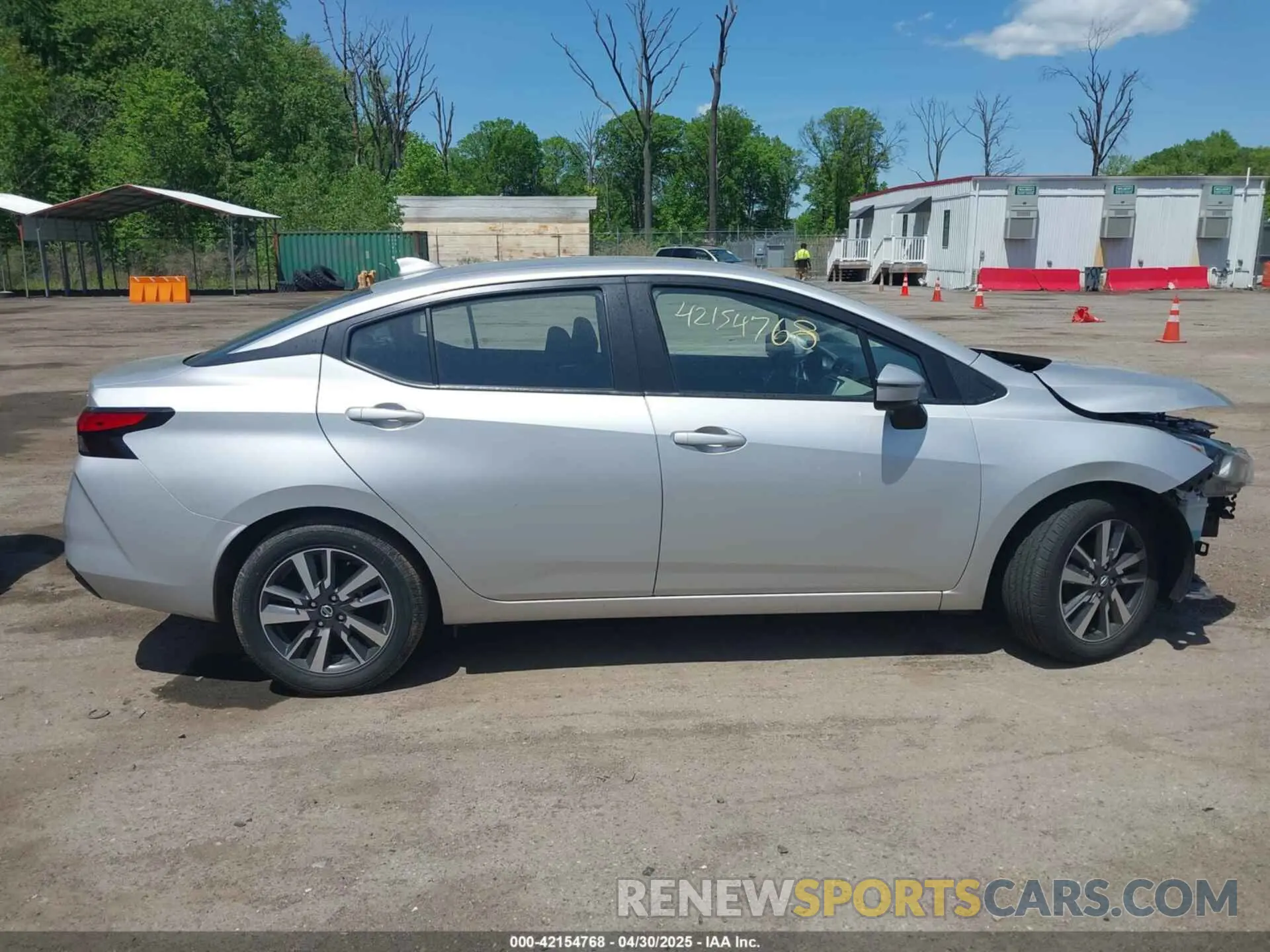 13 Фотография поврежденного автомобиля 3N1CN8EV3ML889650 NISSAN VERSA 2021