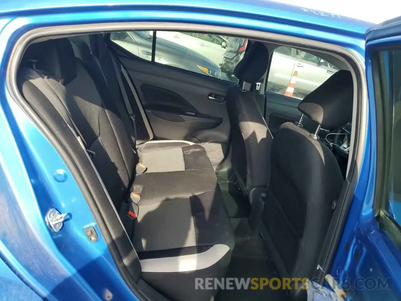 10 Photograph of a damaged car 3N1CN8EV3ML918824 NISSAN VERSA 2021