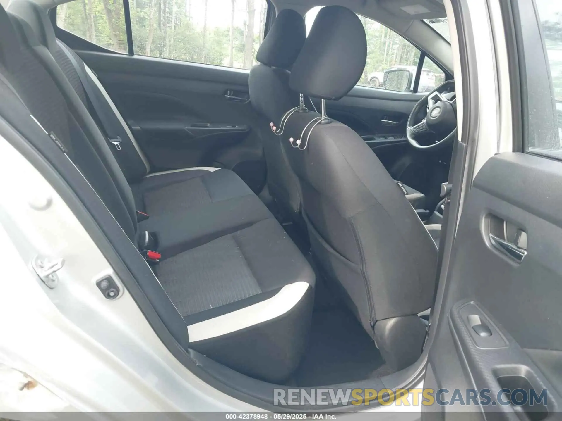 8 Photograph of a damaged car 3N1CN8EV4ML846659 NISSAN VERSA 2021