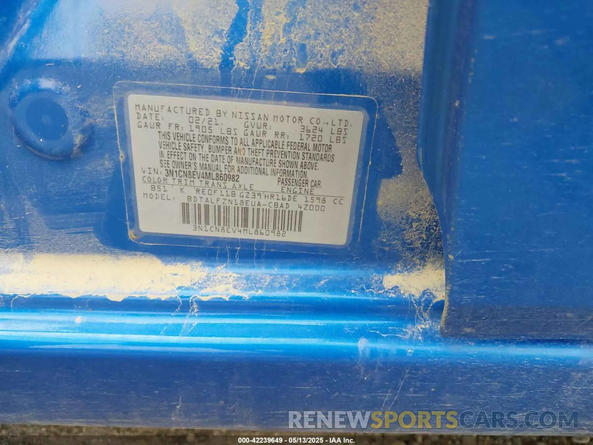 9 Photograph of a damaged car 3N1CN8EV4ML860982 NISSAN VERSA 2021