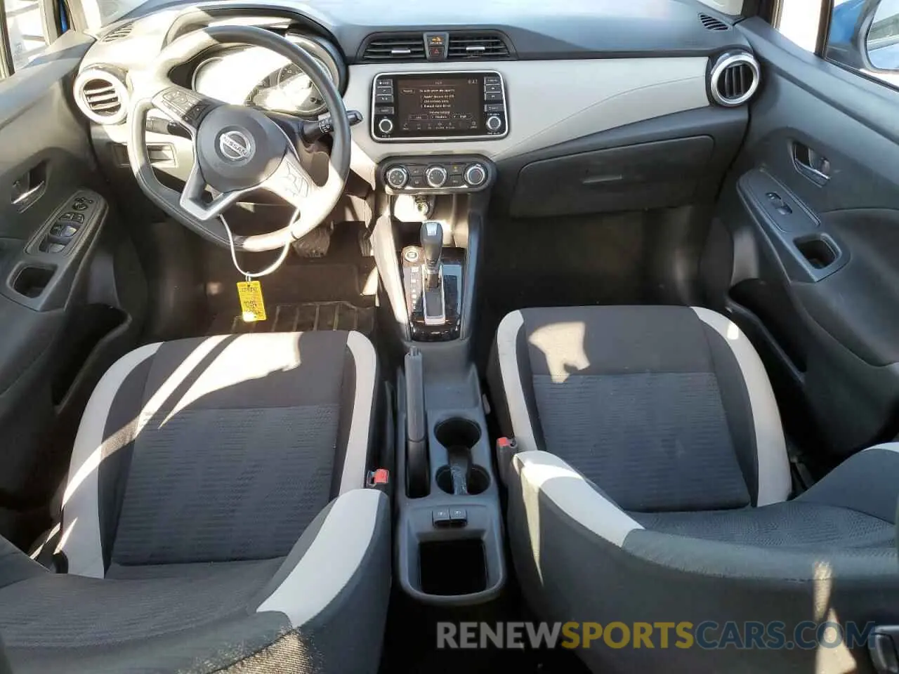 8 Photograph of a damaged car 3N1CN8EV4ML866846 NISSAN VERSA 2021