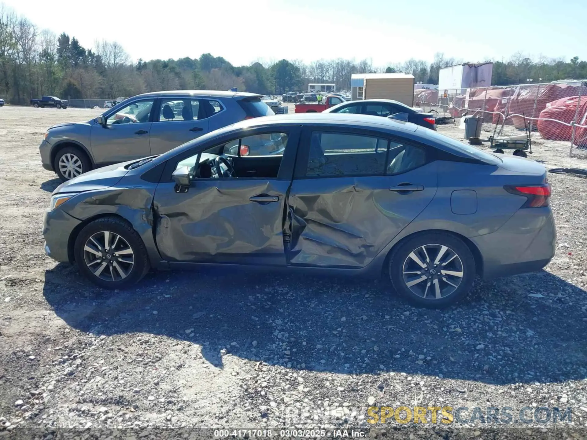 15 Photograph of a damaged car 3N1CN8EV4ML885218 NISSAN VERSA 2021