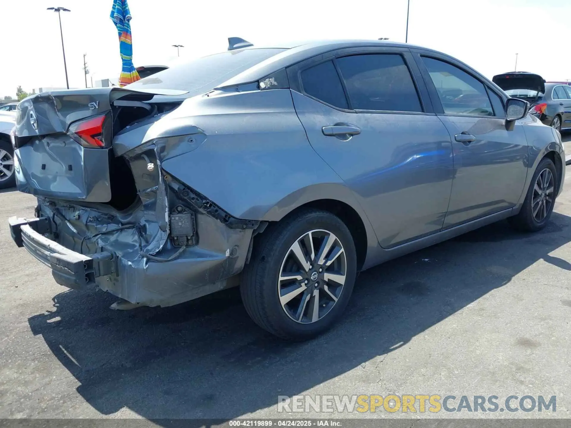 4 Photograph of a damaged car 3N1CN8EV5ML826677 NISSAN VERSA 2021