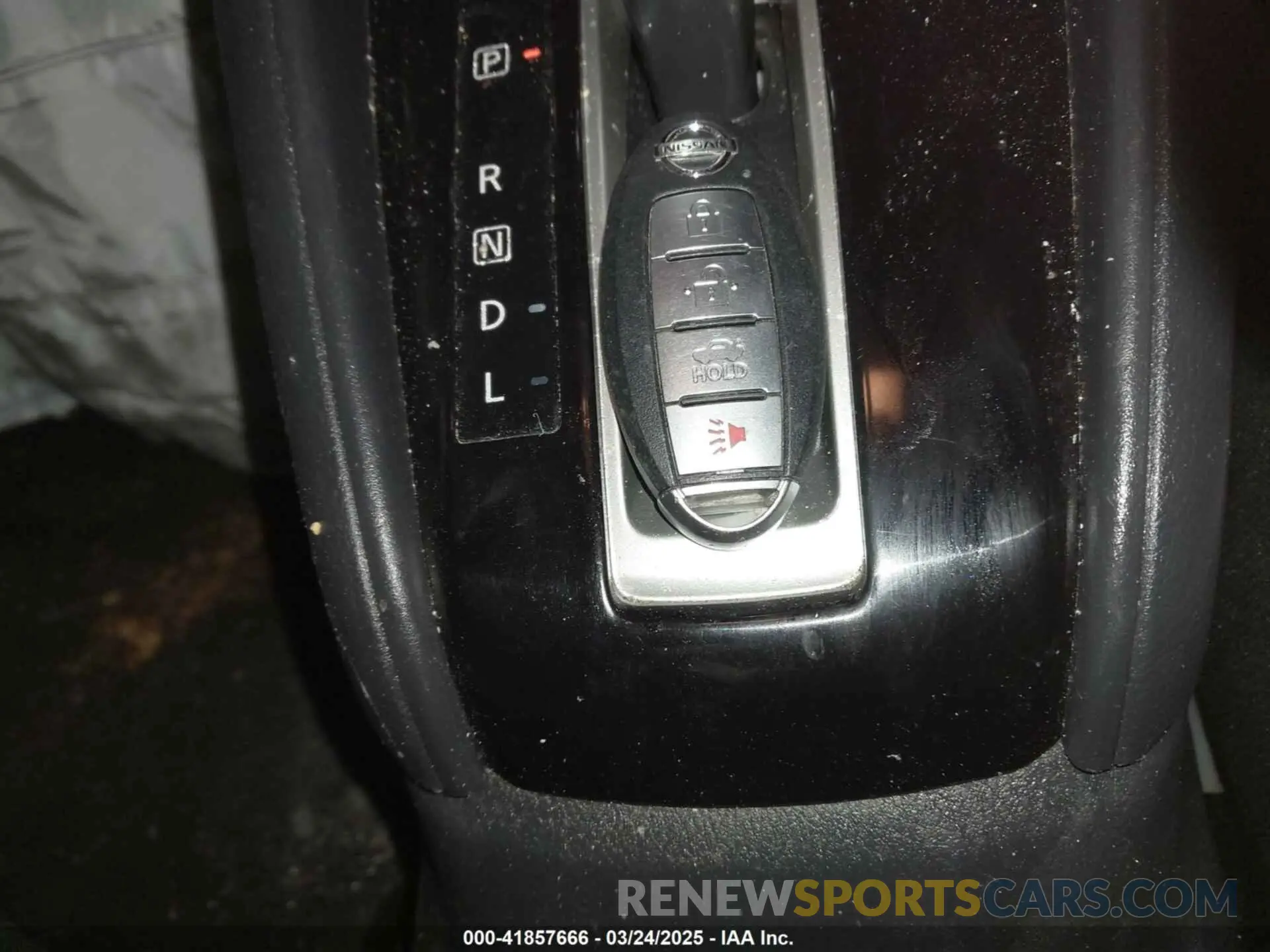 11 Фотография поврежденного автомобиля 3N1CN8EV5ML833239 NISSAN VERSA 2021