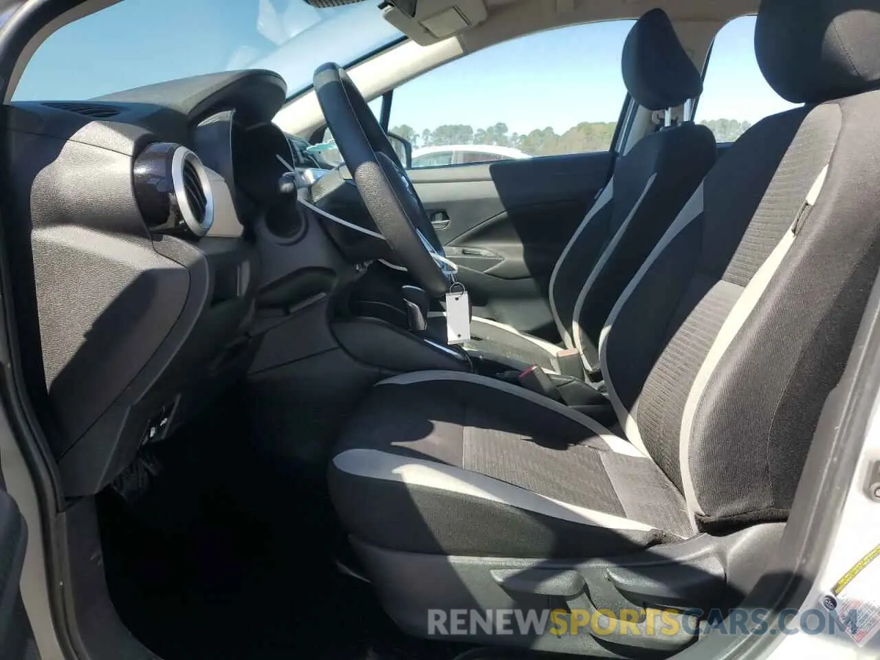 7 Photograph of a damaged car 3N1CN8EV5ML837789 NISSAN VERSA 2021