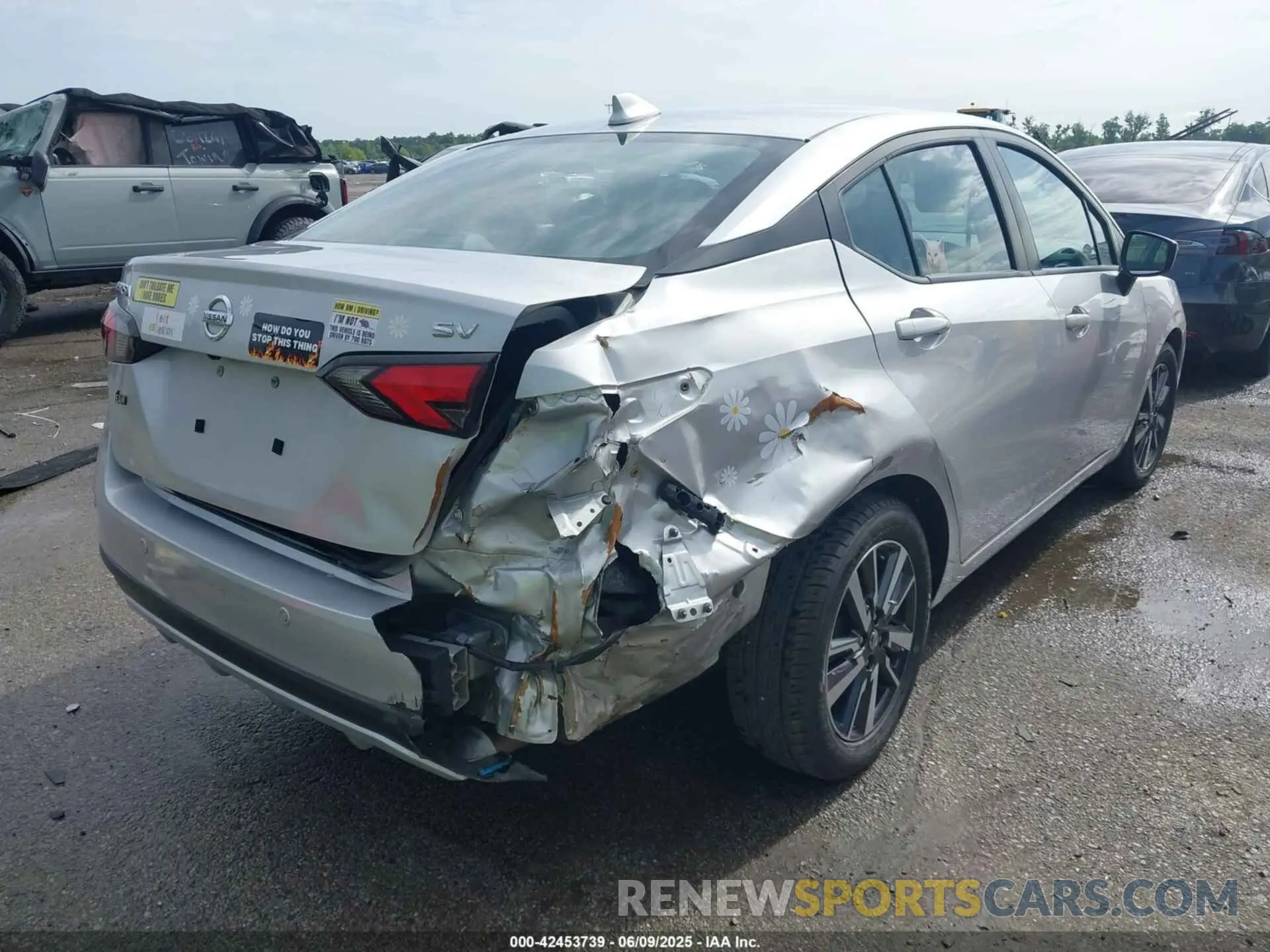 4 Фотография поврежденного автомобиля 3N1CN8EV5ML858870 NISSAN VERSA 2021