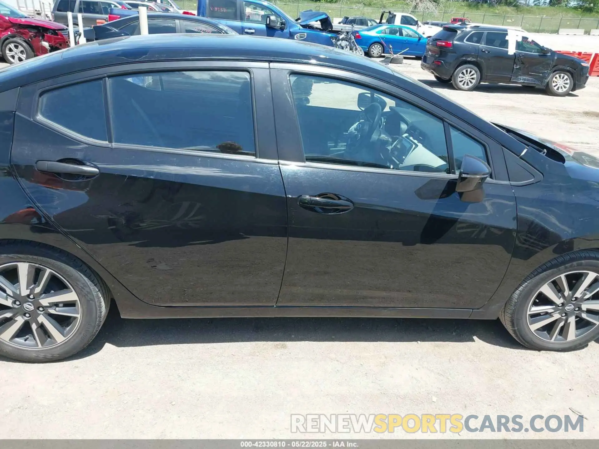 13 Photograph of a damaged car 3N1CN8EV5ML868007 NISSAN VERSA 2021