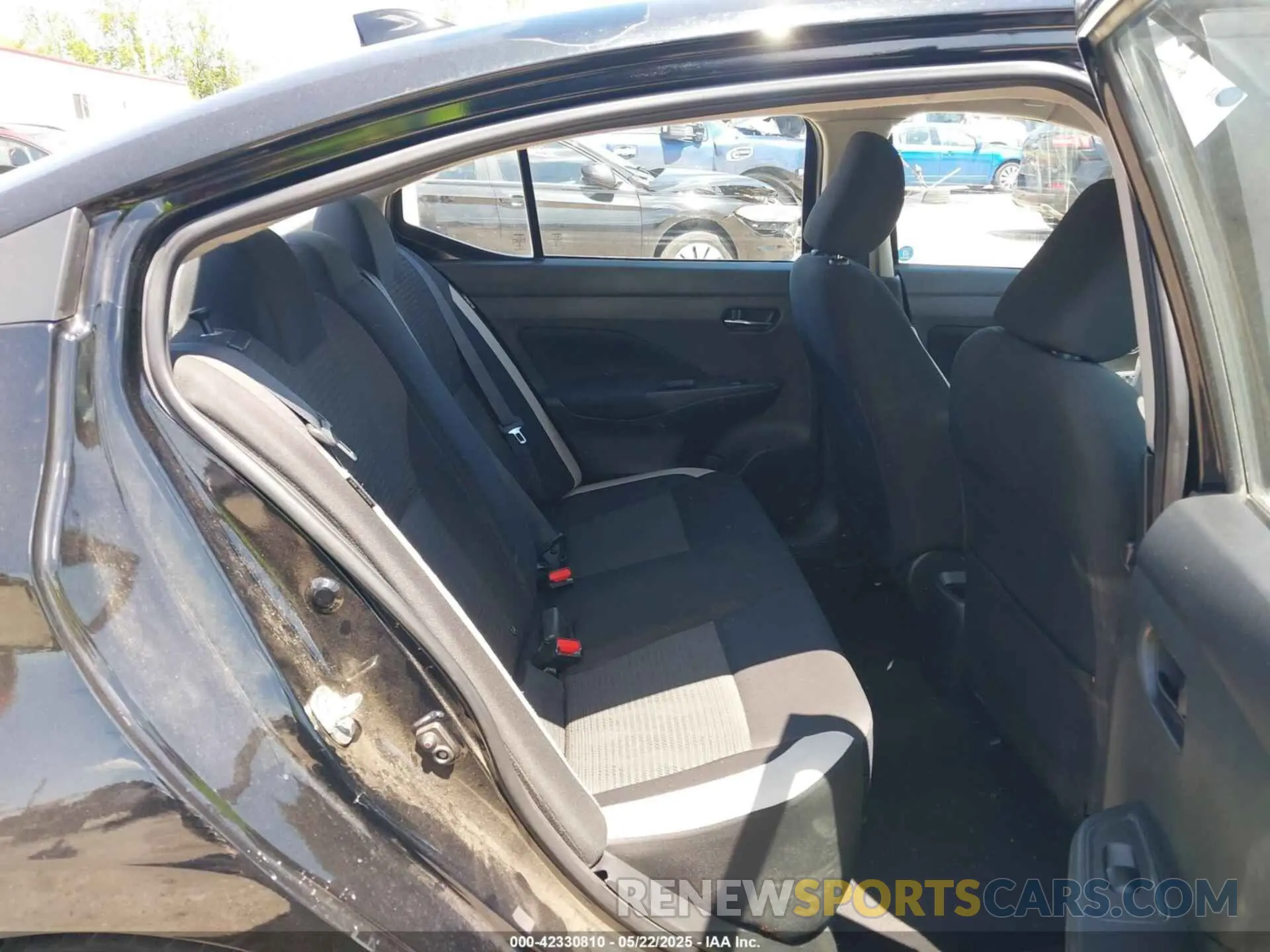 8 Photograph of a damaged car 3N1CN8EV5ML868007 NISSAN VERSA 2021