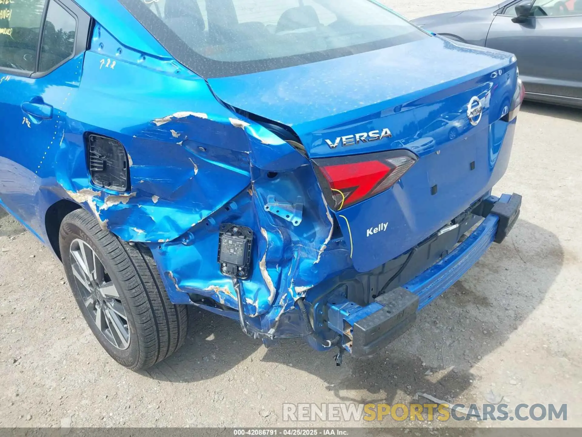 6 Photograph of a damaged car 3N1CN8EV5ML872963 NISSAN VERSA 2021