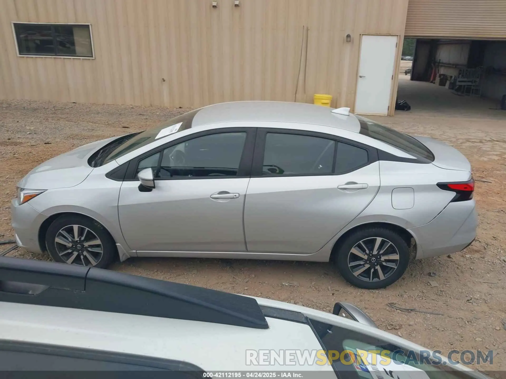 13 Photograph of a damaged car 3N1CN8EV5ML905900 NISSAN VERSA 2021