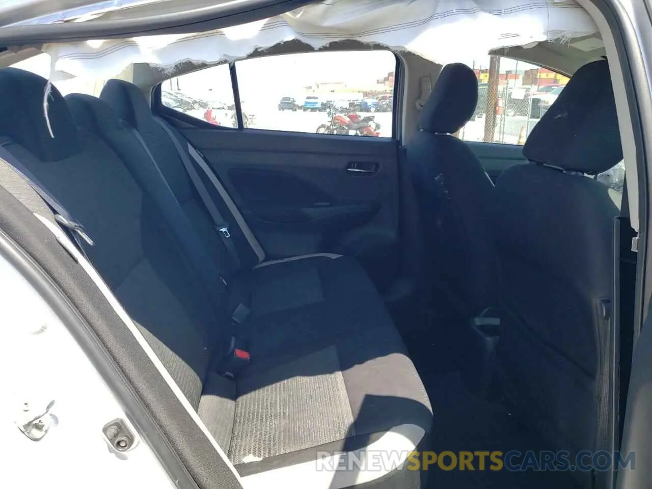 10 Фотография поврежденного автомобиля 3N1CN8EV5ML912488 NISSAN VERSA 2021