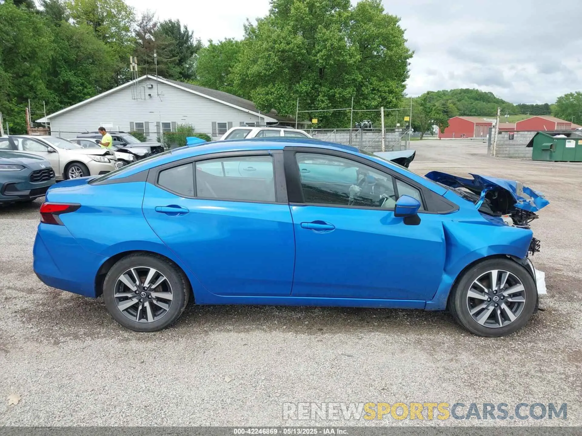 14 Photograph of a damaged car 3N1CN8EV6ML825795 NISSAN VERSA 2021