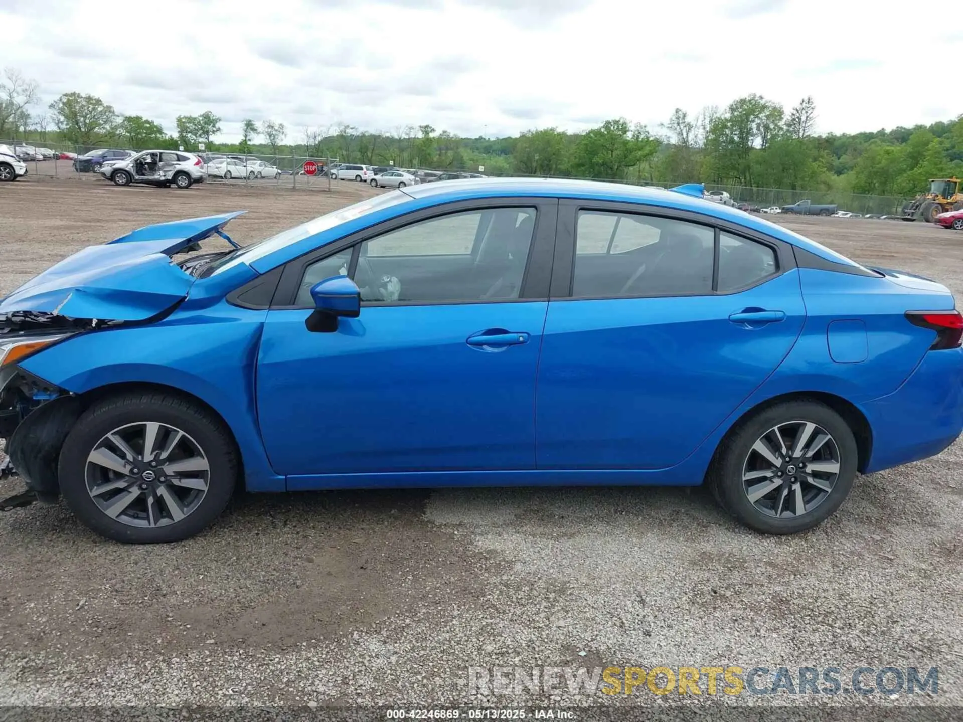 15 Photograph of a damaged car 3N1CN8EV6ML825795 NISSAN VERSA 2021