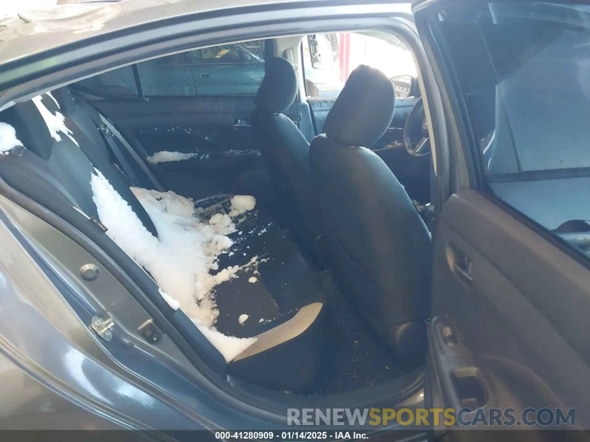 8 Photograph of a damaged car 3N1CN8EV6ML849952 NISSAN VERSA 2021
