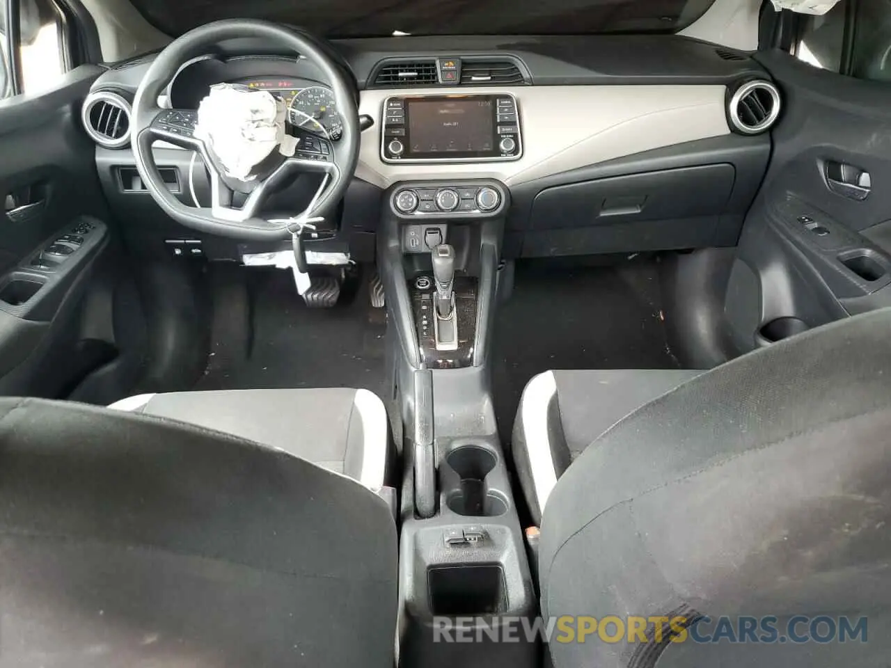 8 Photograph of a damaged car 3N1CN8EV6ML885222 NISSAN VERSA 2021