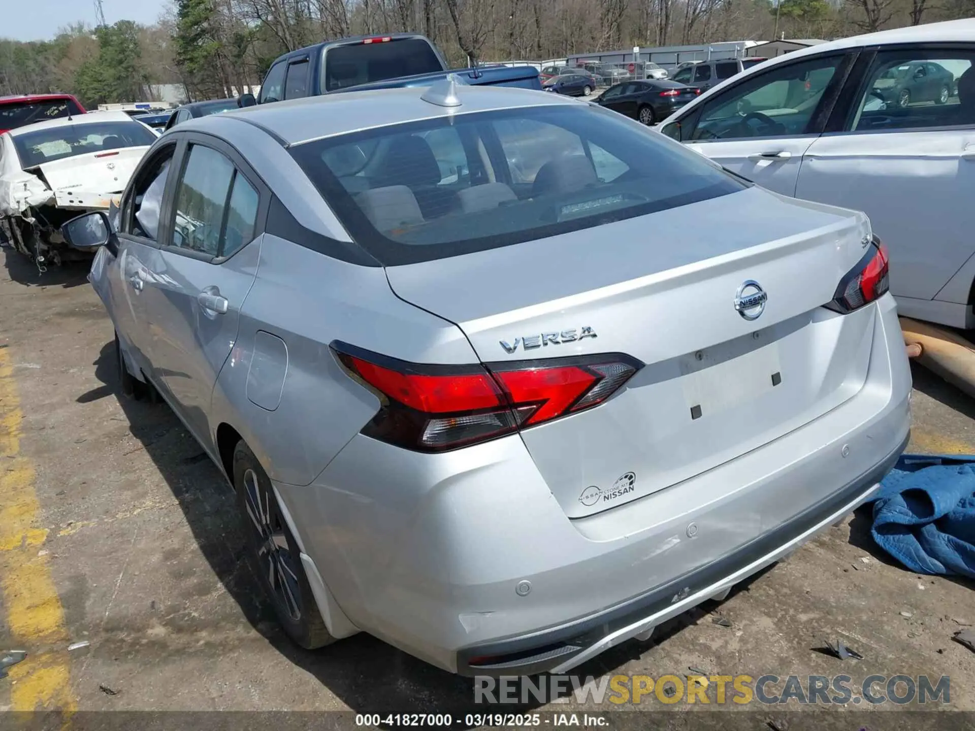 3 Фотография поврежденного автомобиля 3N1CN8EV6ML894003 NISSAN VERSA 2021