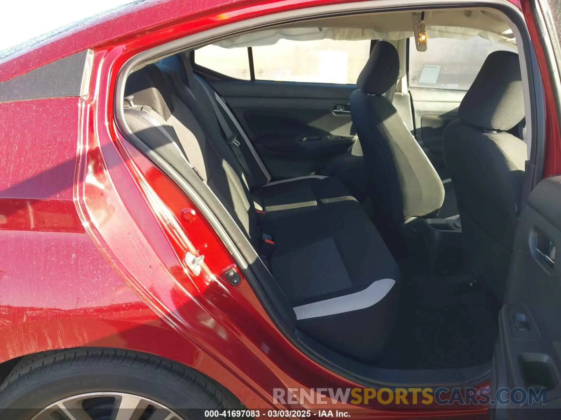8 Photograph of a damaged car 3N1CN8EV7ML859406 NISSAN VERSA 2021