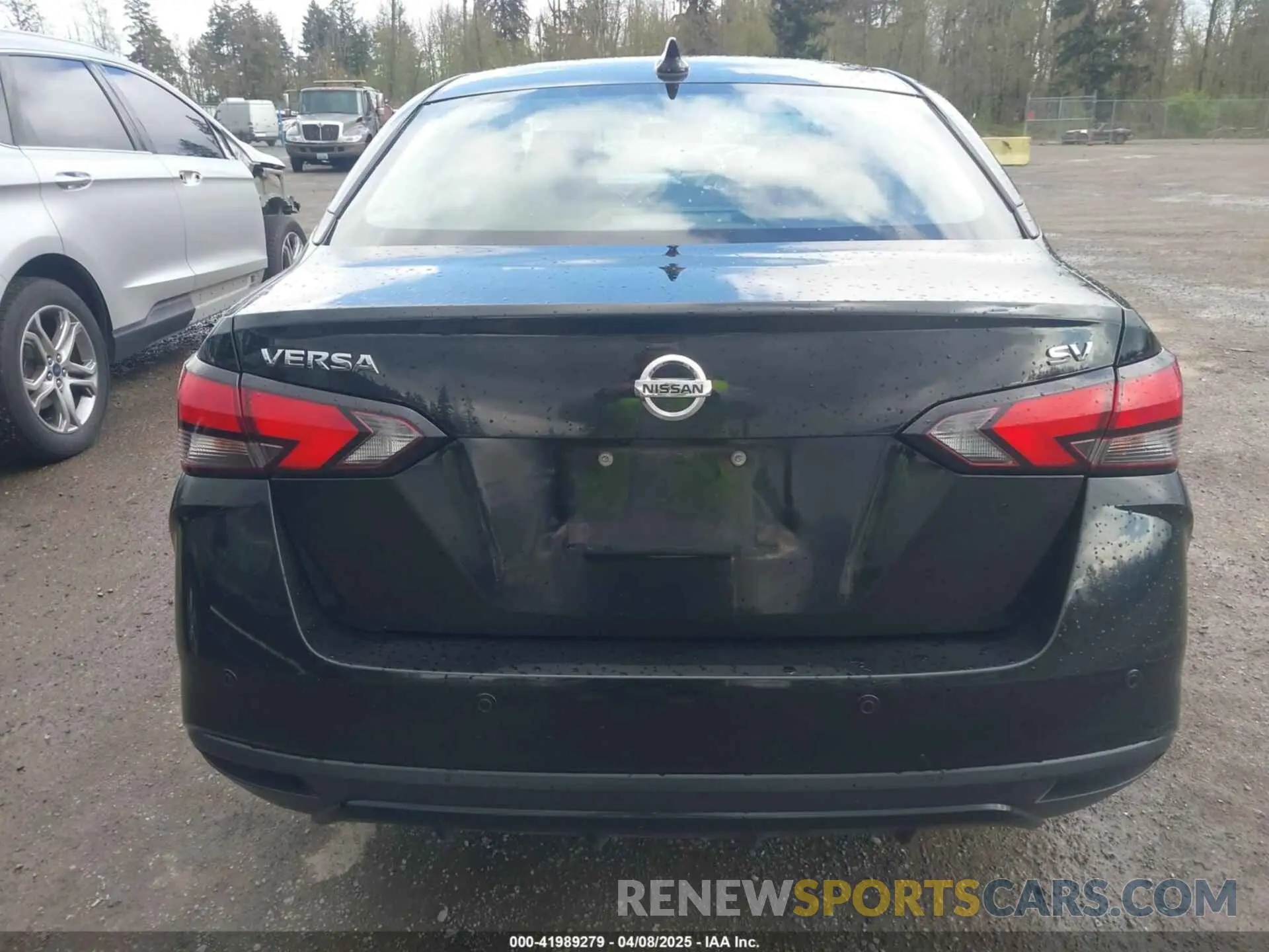 16 Photograph of a damaged car 3N1CN8EV7ML875038 NISSAN VERSA 2021