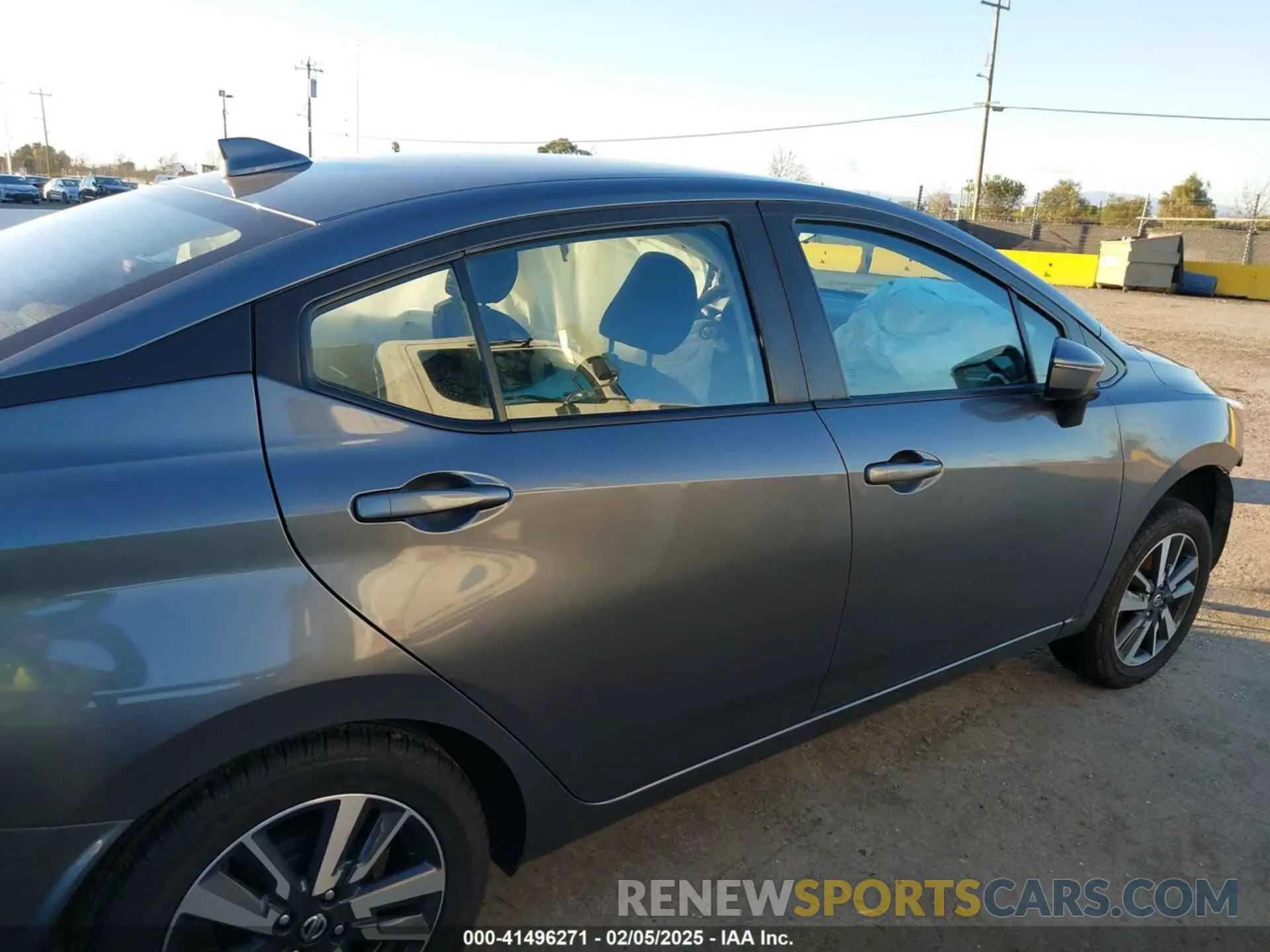 12 Фотография поврежденного автомобиля 3N1CN8EV7ML876321 NISSAN VERSA 2021