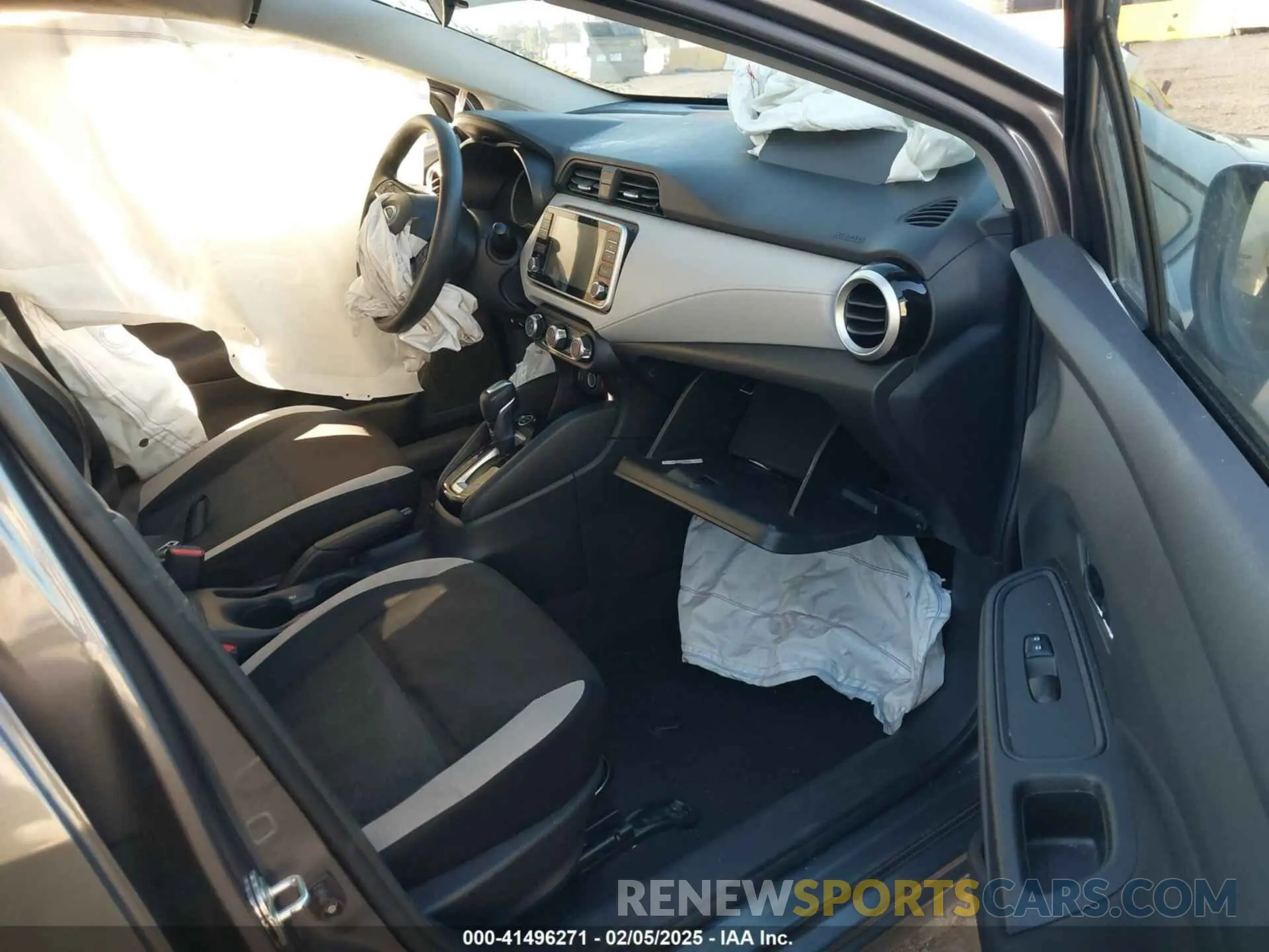 4 Фотография поврежденного автомобиля 3N1CN8EV7ML876321 NISSAN VERSA 2021