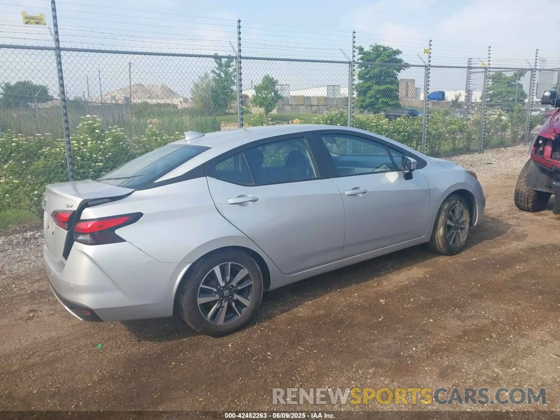 4 Photograph of a damaged car 3N1CN8EV7ML889070 NISSAN VERSA 2021